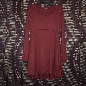 A rust color 96% polyester 4% spandex